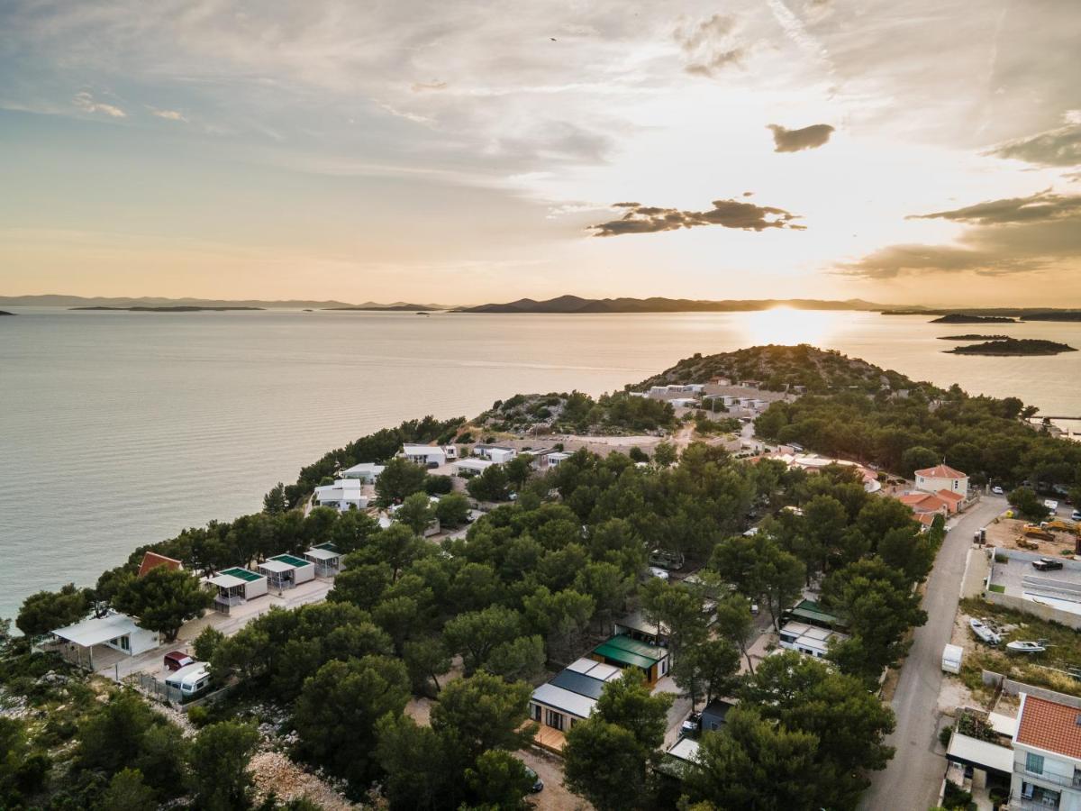 Fjaka Luxury Mobile Home - Oaza Mira Camping Croatia Drage Esterno foto